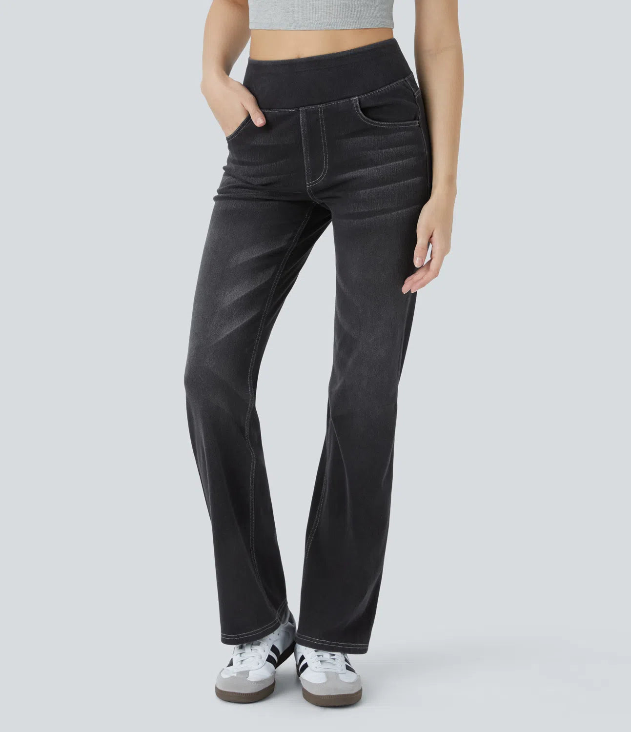 بنطال جينز مريح بخصر مرتفع